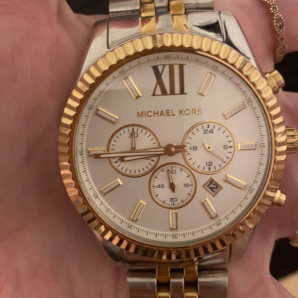 10 stars Michael Kors Lexington Chrono Watch $356 Two Tone - Picture 5 of 14